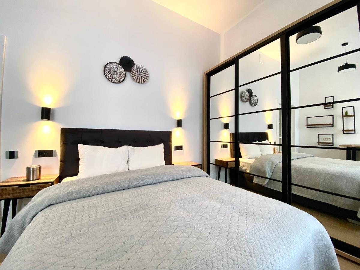 10 Council Square Apartment Брашов Екстериор снимка