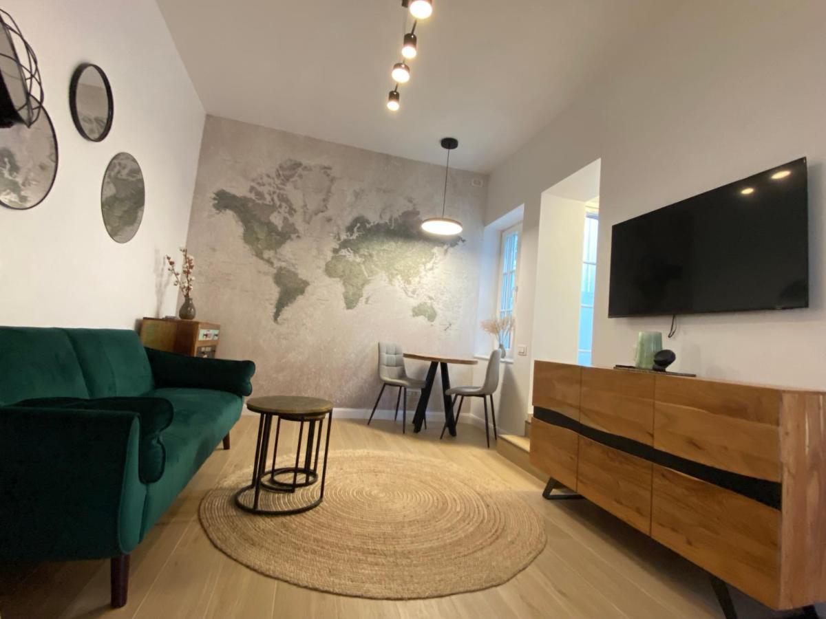 10 Council Square Apartment Брашов Екстериор снимка