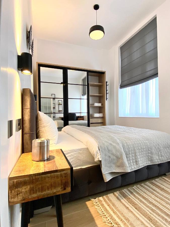 10 Council Square Apartment Брашов Екстериор снимка