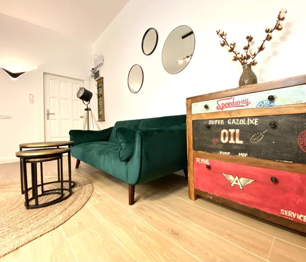 10 Council Square Apartment Брашов Екстериор снимка