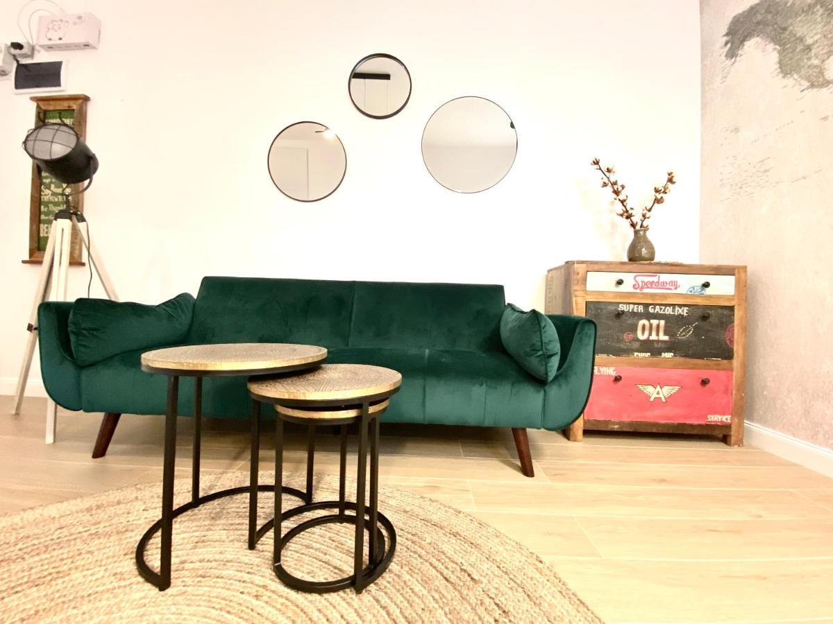 10 Council Square Apartment Брашов Екстериор снимка