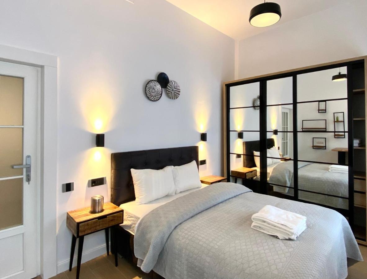 10 Council Square Apartment Брашов Екстериор снимка