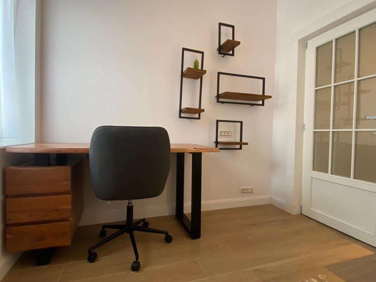 10 Council Square Apartment Брашов Екстериор снимка